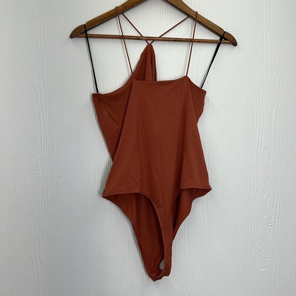H&M - NWT Brick Red Polyester Jersey Sleeveless Thong Bodysuit Size Medium - Picture 13 of 14